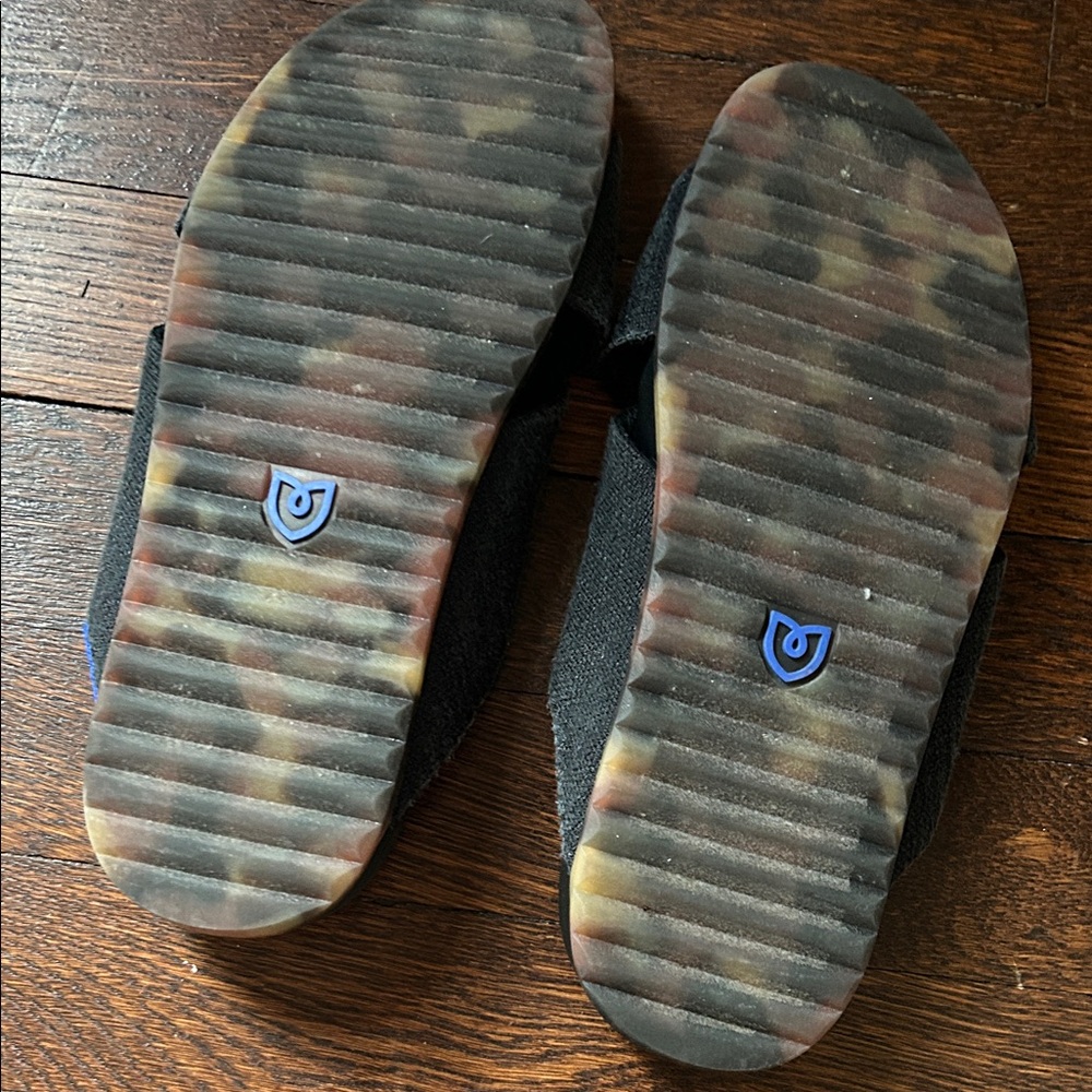 Rothy's Black Criss-Cross Slides - Picture 2 of 5